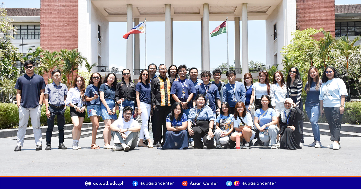 ADZU Students pays a visit to UP Asian Center